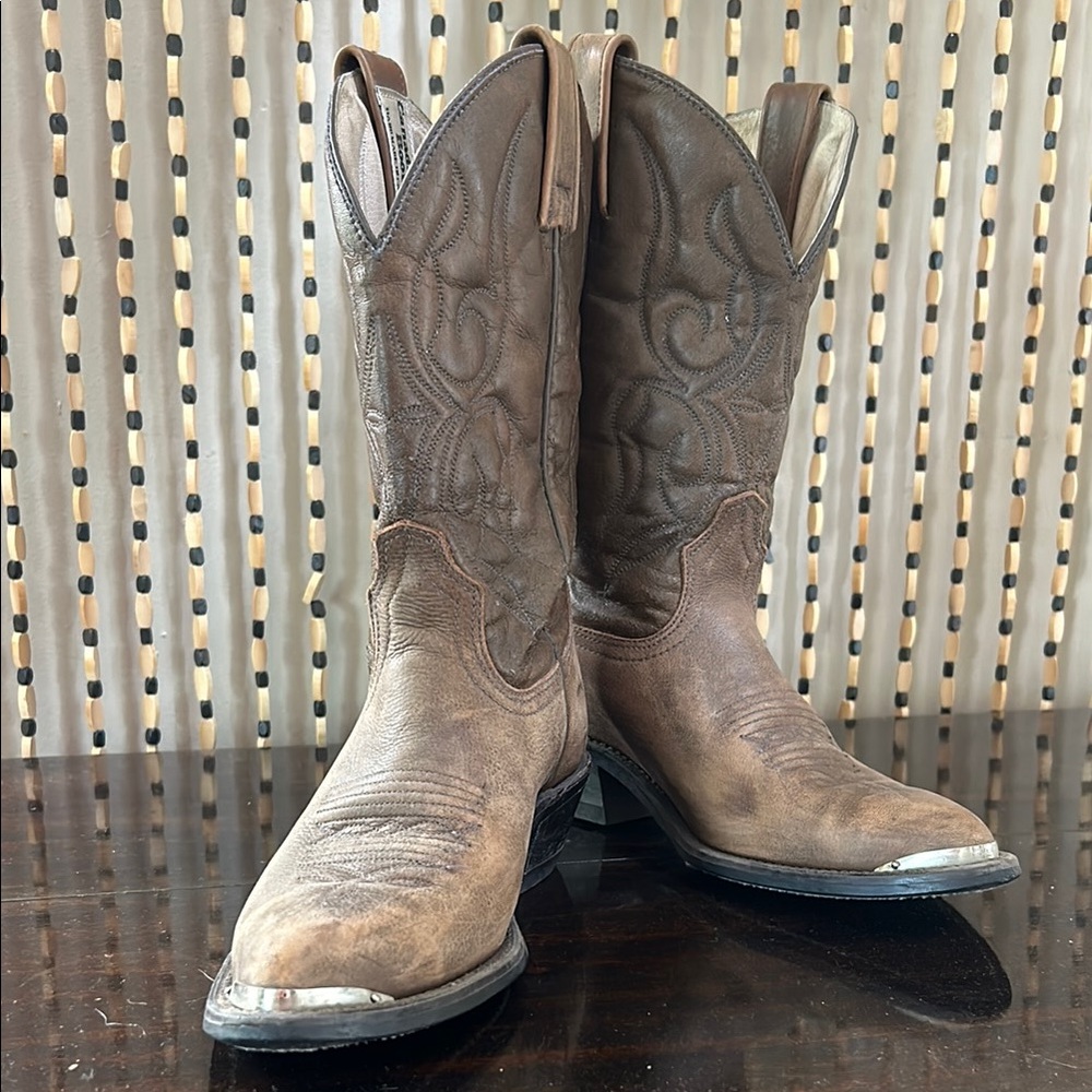 Brown Canada West Cowboy Boots